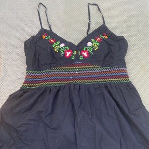 Very cute black tank top with flowers